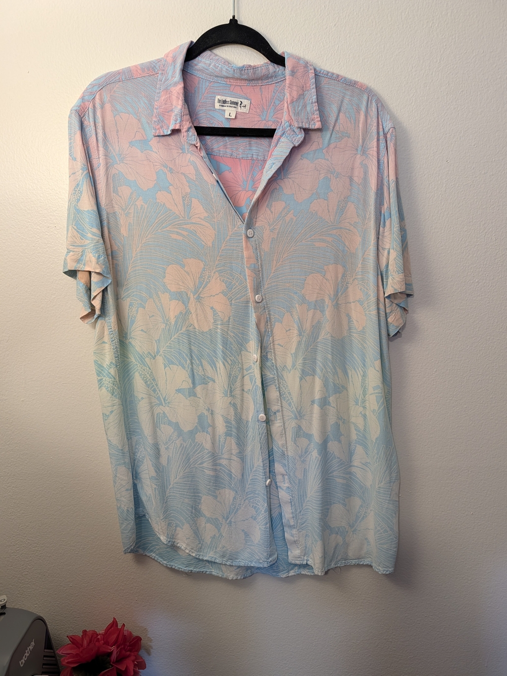 The Endless Summer Floral Hawaiian Short Sleeve Shirt Blue & Pink Large Like New